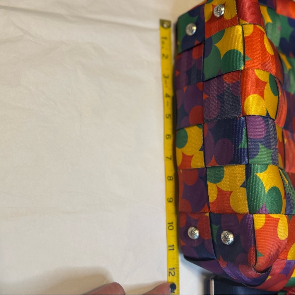 Harveys Disney Couture Seatbelt Bag With Adjustable Strap EUC - Picture 13 of 14